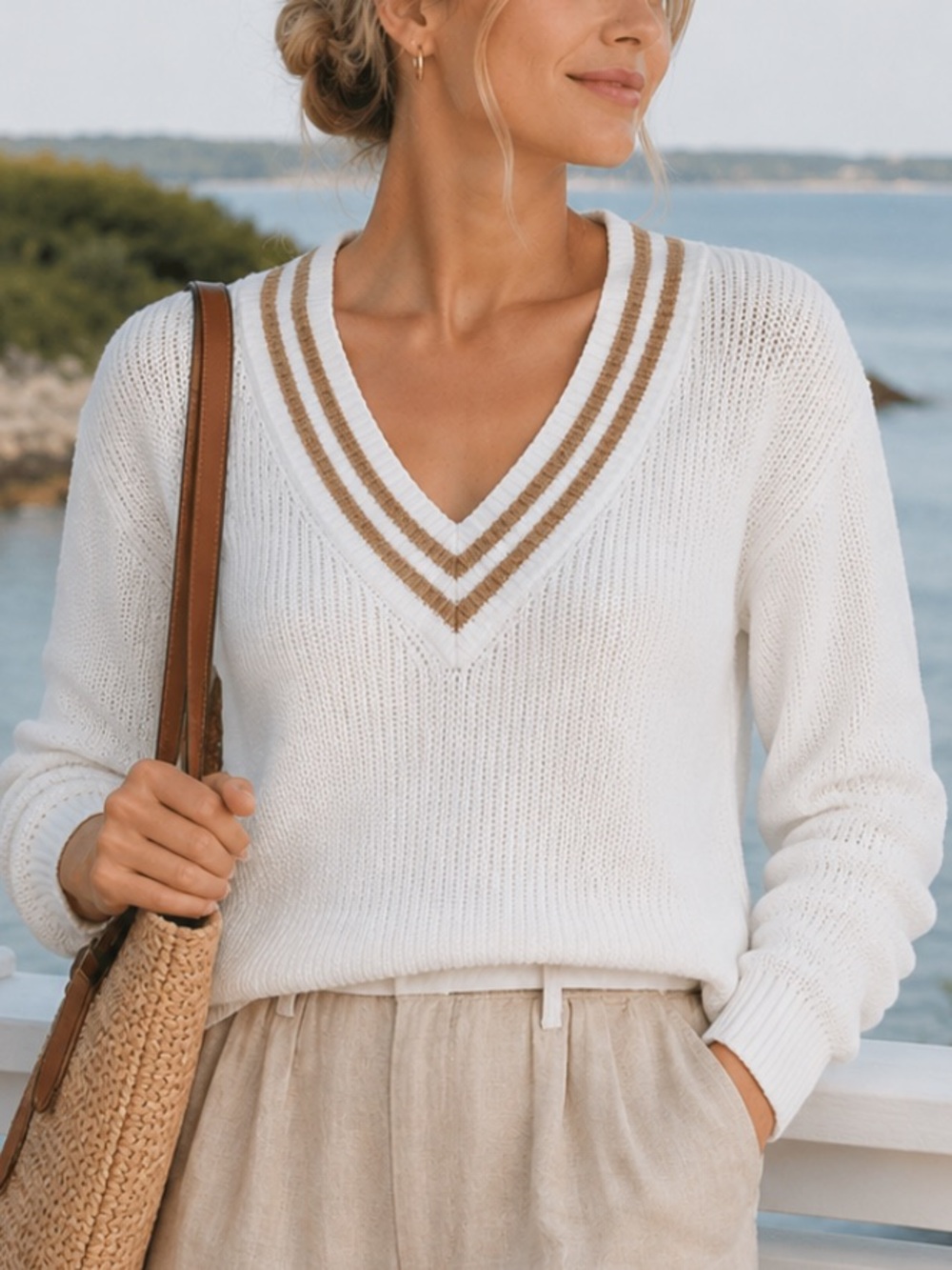 Forever 21 Cream Varsity V-Neck Sweater Women’s Size M Preppy Academia